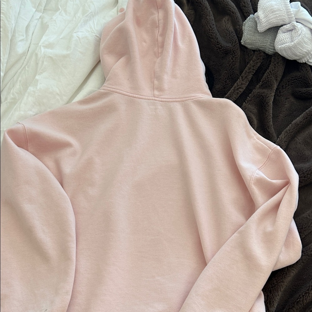 Hollister Light Pink Women's Hoodie - Picture 3 of 3